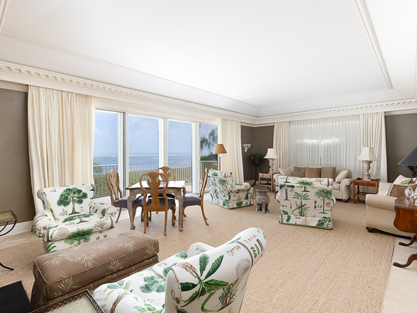 1100 Beach Road 2K