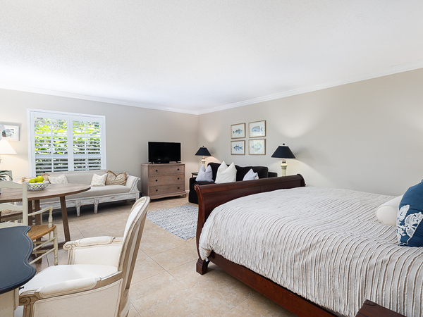 400 Beach Road #154